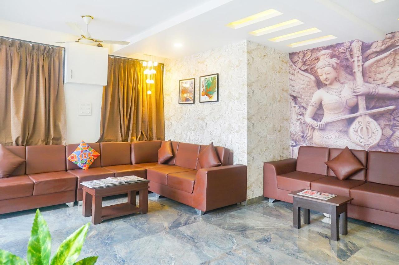 Oyo 15741 Z Inn Phursungi Kültér fotó