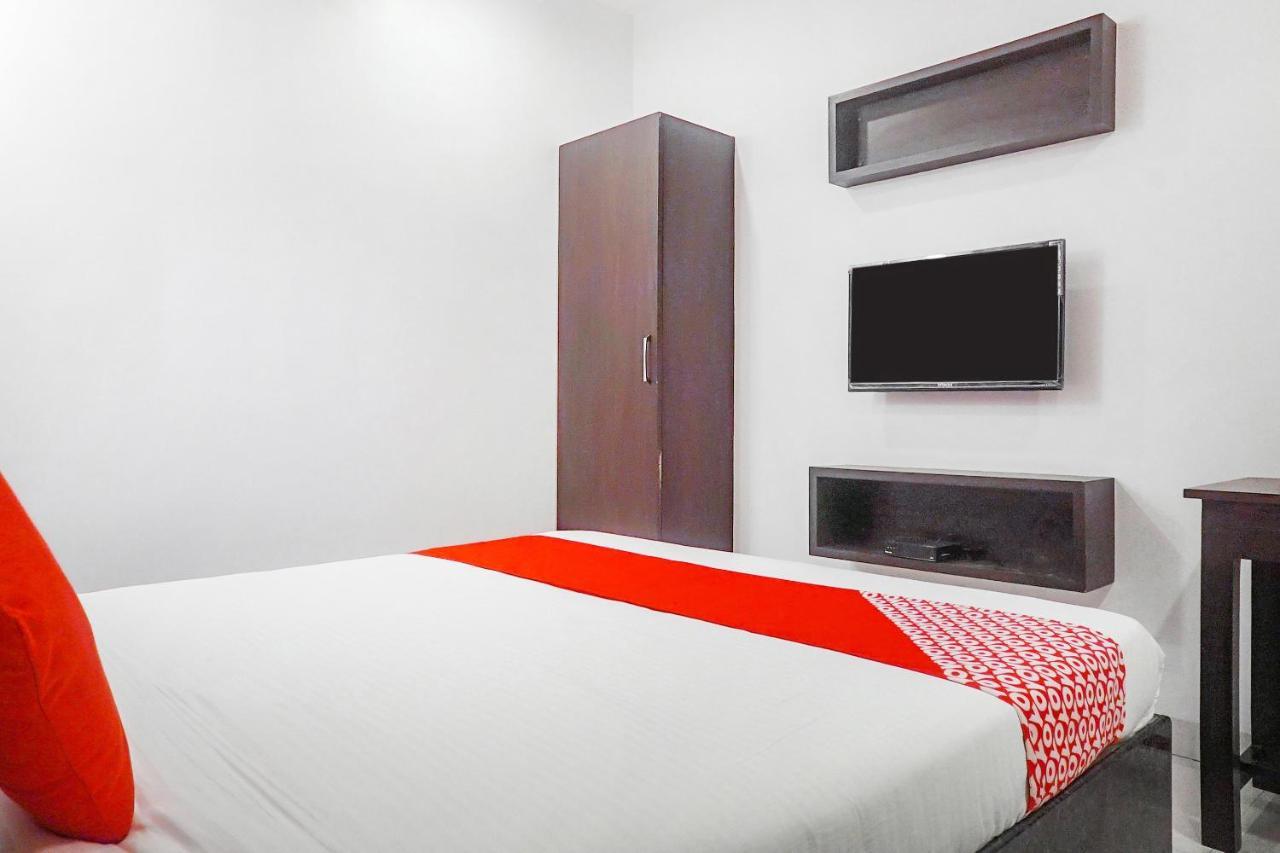 Oyo 15741 Z Inn Phursungi Kültér fotó