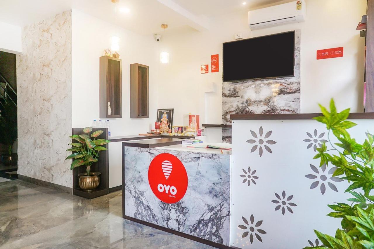 Oyo 15741 Z Inn Phursungi Kültér fotó